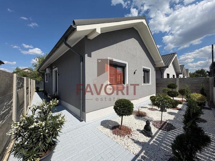 Duplex cu 4 camere cu Canalizare în Sânmihaiu Român