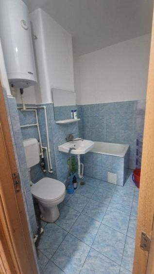 Garsonieră decomandată, mobilată în Central