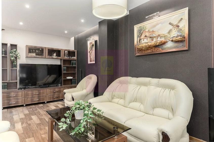 Casă cu Teren 510 Mp în Lacul Tei