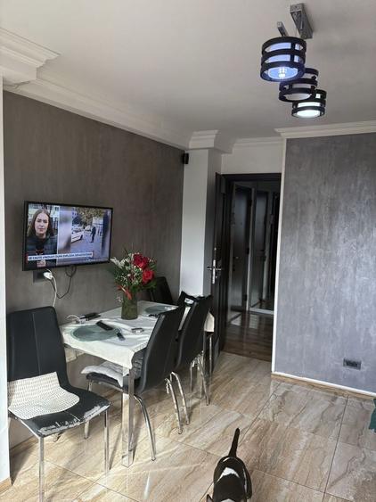 Apartament cu 2 camere decomandat în Exterior Vest