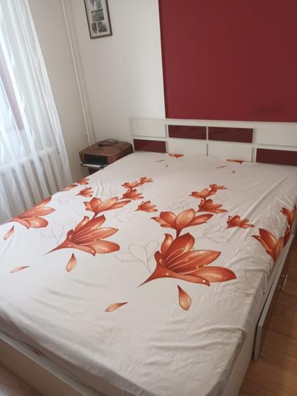 Apartament cu 4 camere decomandat, mobilat în Militari