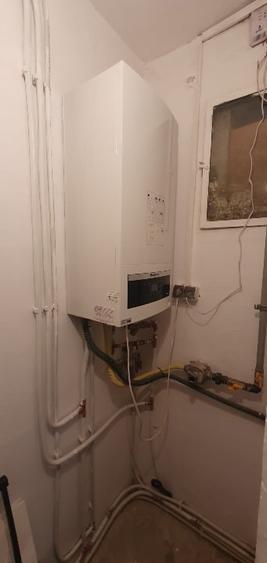 Apartament cu 4 camere decomandat, mobilat în Circumvalațiunii