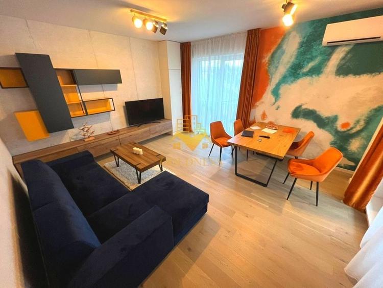 Apartament cu 3 camere semidecomandat în Mărăști