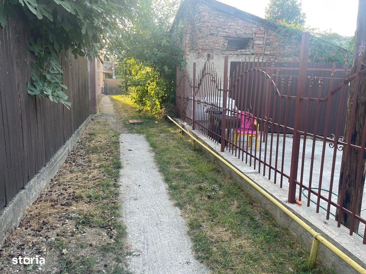 Casă cu 2 camere în Rudului