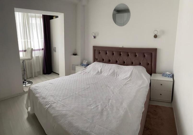 Apartament cu 2 camere semidecomandat, mobilat în Ștefan cel Mare