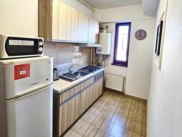 Apartament cu 2 camere semidecomandat, mobilat în Sud-Est
