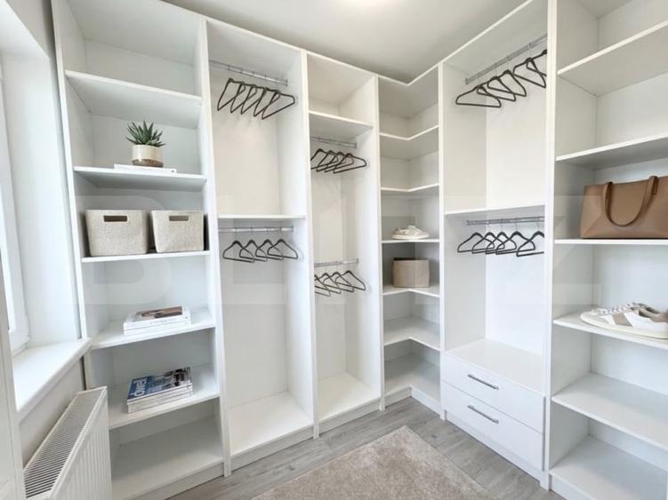 Duplex cu 4 camere cu Canalizare în Dumbrăvița