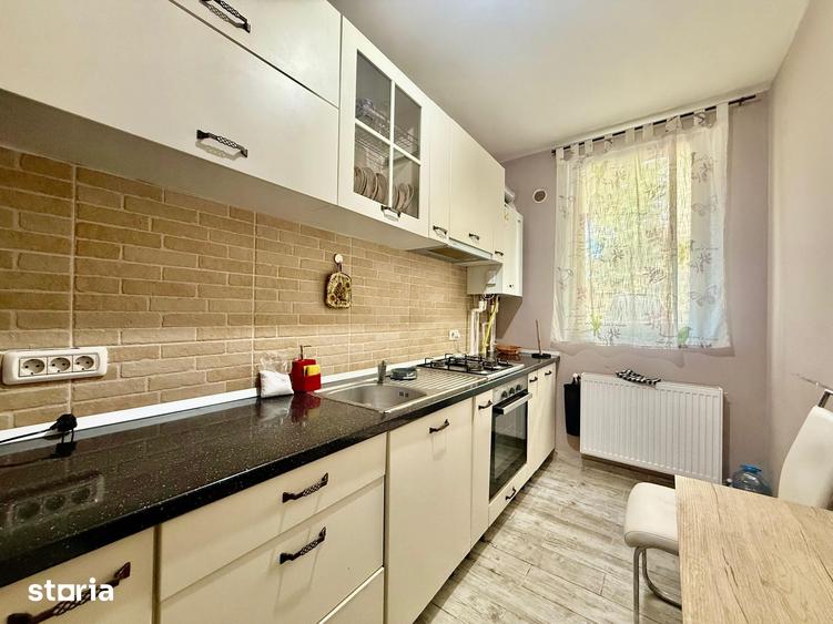 De vanzare | 2 camere decomandate | 51 mp | Balcon 8 mp | 92.000 - 10