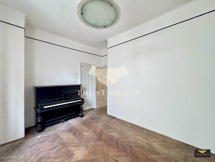 Apartament cu 4 camere decomandat în Cișmigiu