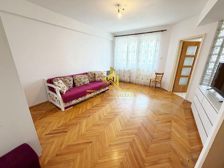 Apartament cu 2 camere semidecomandat, mobilat în Zorilor