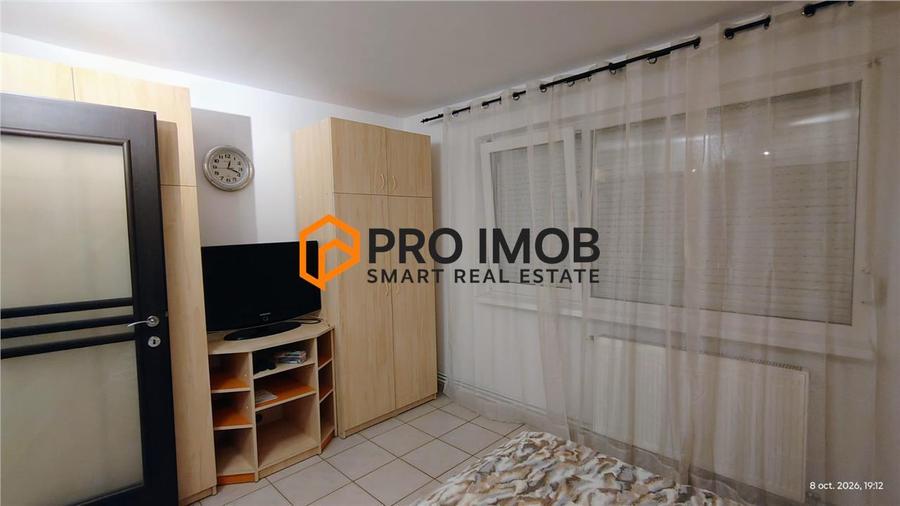 Apartament cu 2 camere semidecomandat, mobilat în Micro 3
