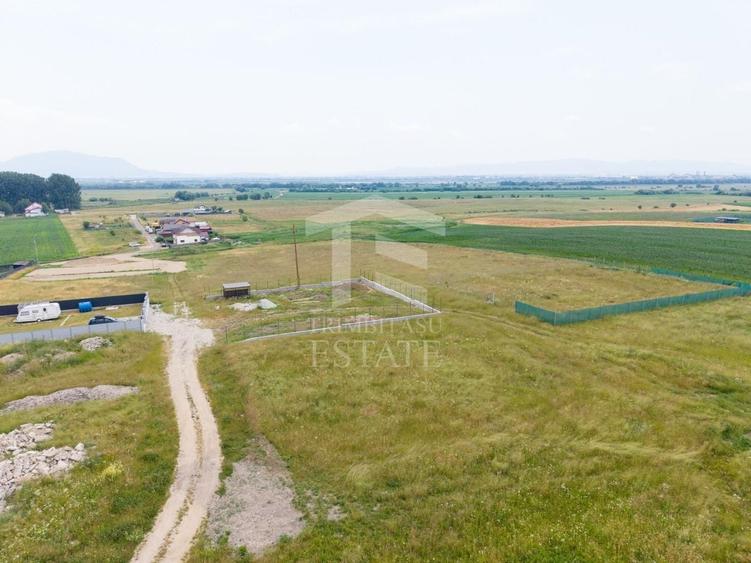 Teren Construcții intravilan de 733 mp, în Sânpetru