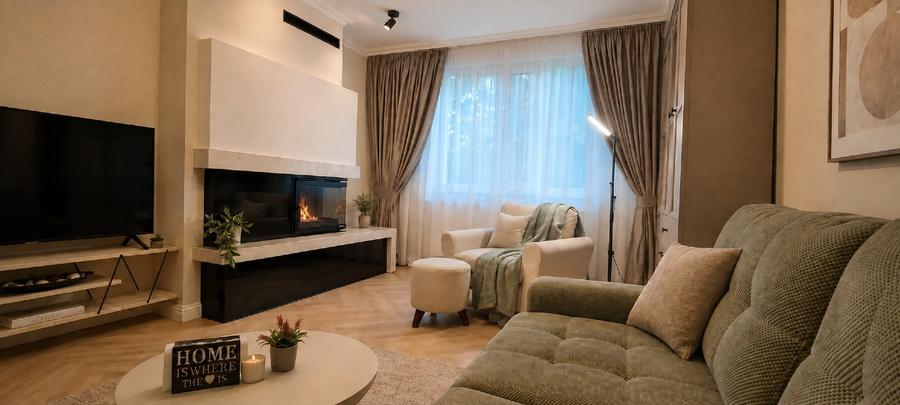 Apartament cu 3 camere decomandat, mobilat în Central