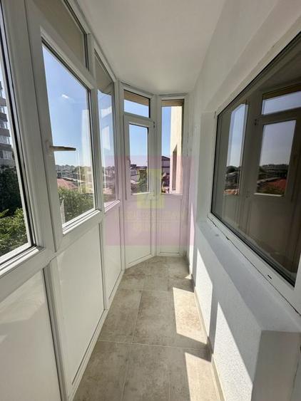 Apartament cu 4 camere semidecomandat în Ștefan cel Mare