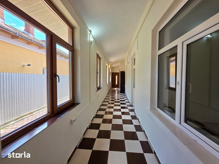 Casă cu 4 camere cu Teren 550 Mp în Ultracentral
