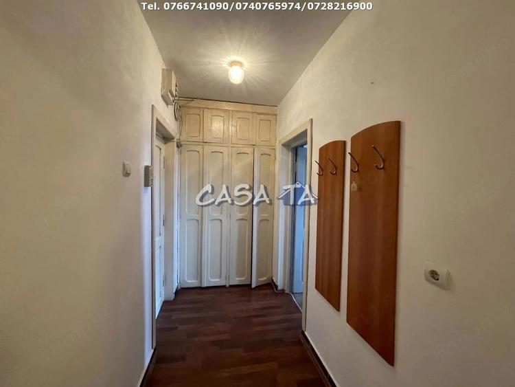 Garsonieră în Plopilor