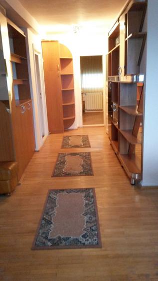 Apartament cu 4 camere decomandat în Calea Aradului