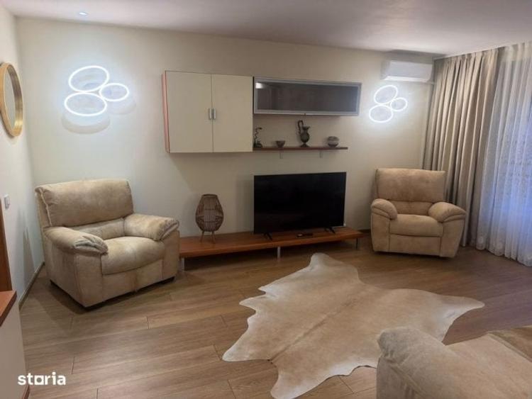 Apartament cu 4 camere decomandat, mobilat în Floreasca