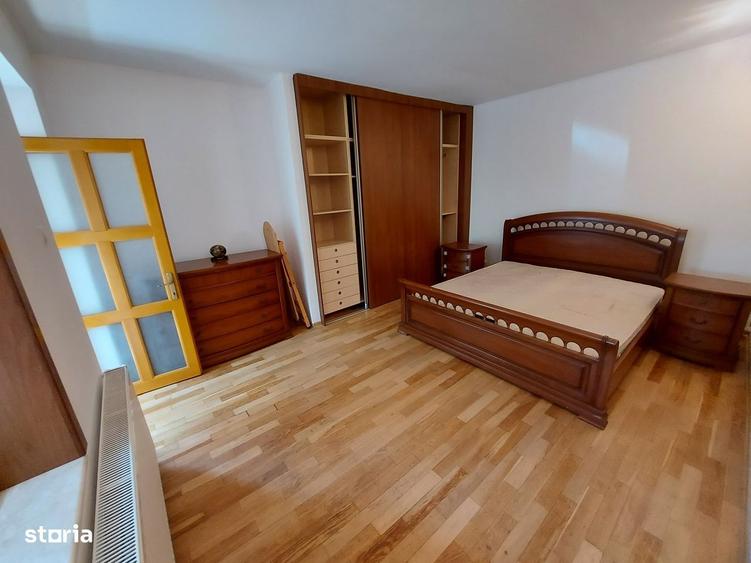 Casă cu 2 camere cu Teren 200 Mp în Central