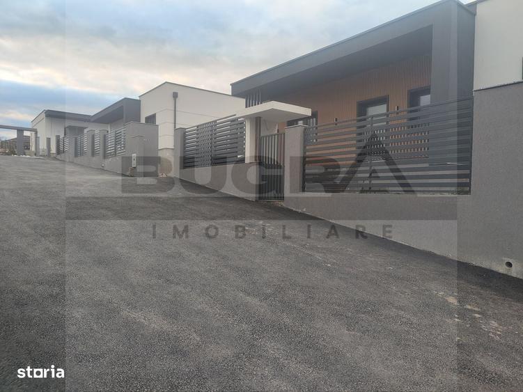 Casă individuală cu 4 camere cu Canalizare în Dezmir