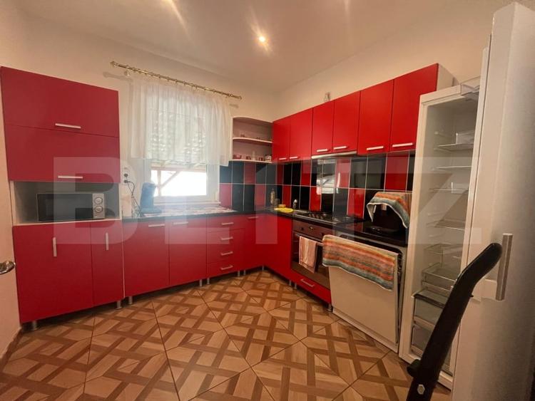 Casă individuală cu 5 camere cu Piscina în Exterior Vest