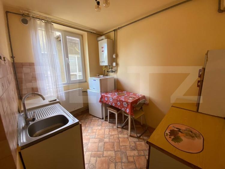 Apartament cu 2 camere decomandat, mobilat în Elisabetin