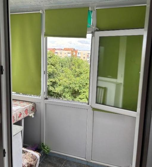 Apartament cu 2 camere semidecomandat, mobilat în Ultracentral