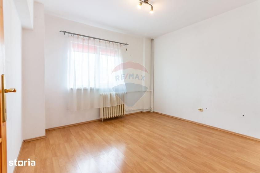 Apartament cu 2 camere decomandat în Moșilor
