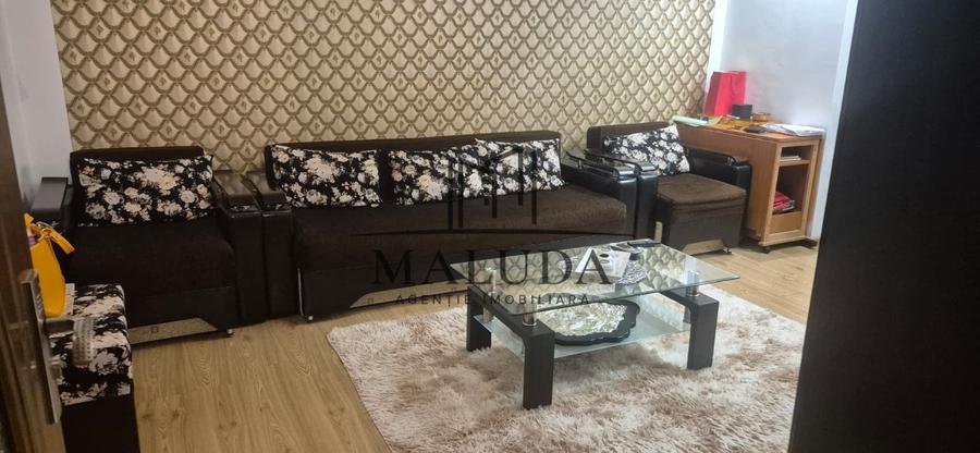 Apartament cu 3 camere decomandat, mobilat în Găvana 3