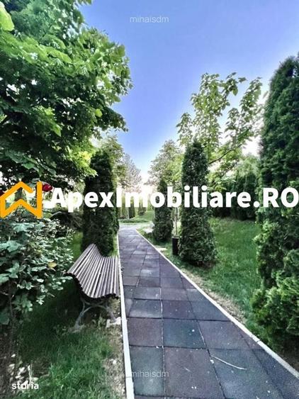 Apartament cu 3 camere decomandat în Floreasca
