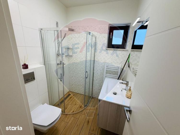 Casă cu 3 camere în Ungureni