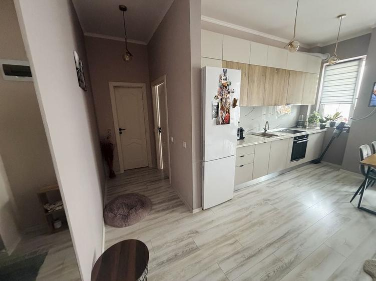 Apartament cu 2 camere în Florești