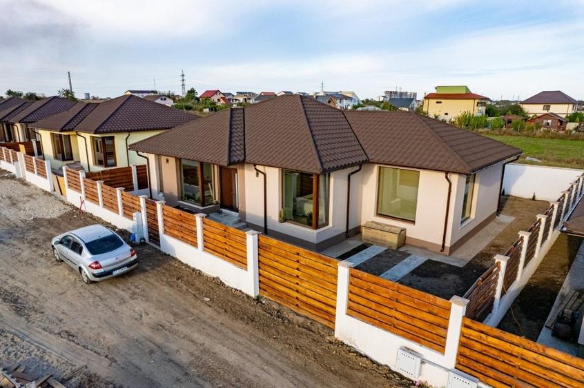 Casă individuală cu 4 camere cu Teren 400 Mp în Viile Noi