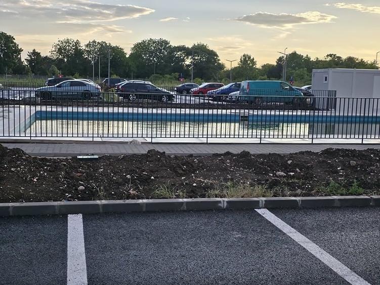 Apartament cu 2 camere decomandat în Prelungirea Ghencea