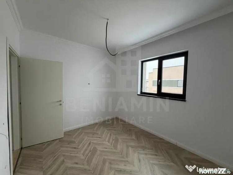 Casă cu 4 camere cu Teren 391 Mp în Aeroport