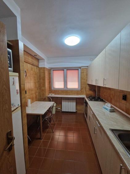 Ofer spre inchiriere apartament cu 3 camere, complet mobilat si utilat Calea Mosilor, Bucuresti - 6