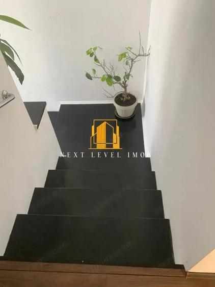 Casă cu Teren 249 Mp în Central