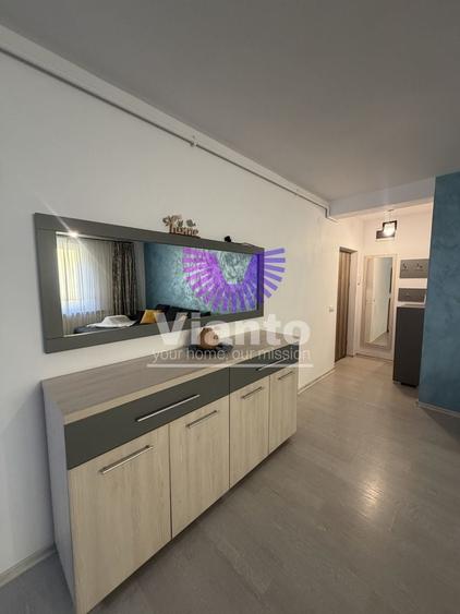Apartament cu 2 camere decomandat, mobilat în Central
