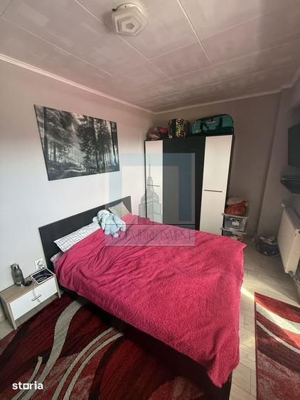 Apartament cu 4 camere decomandat, mobilat în Triaj