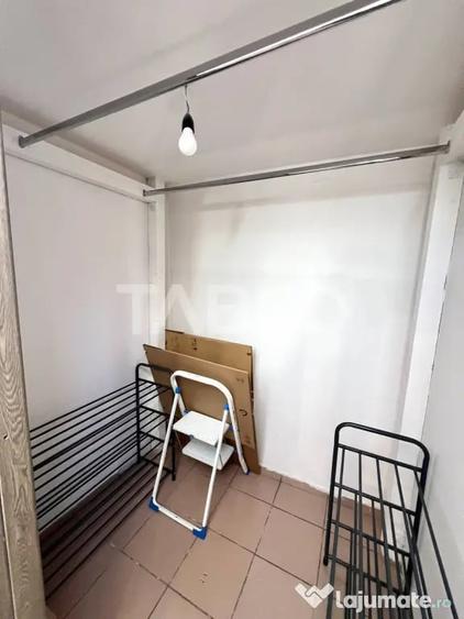 Apartament cu 3 camere semidecomandat în Central
