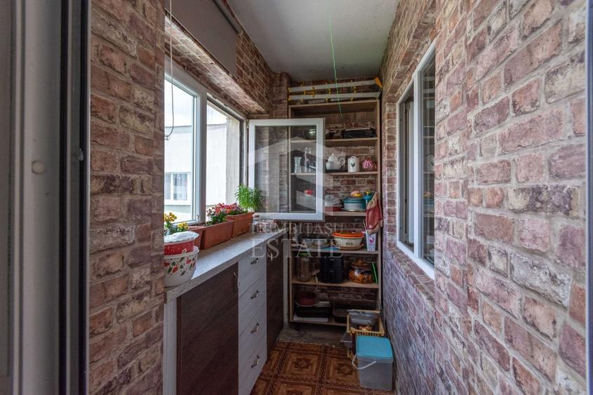 Apartament cu 4 camere decomandat, mobilat în Pantelimon