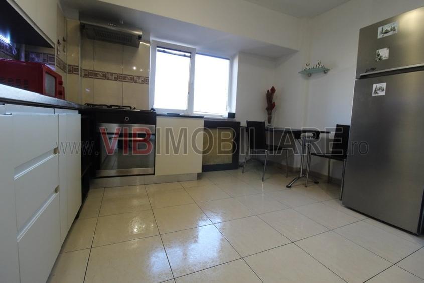 Apartament cu 2 camere semidecomandat, mobilat în Unirii