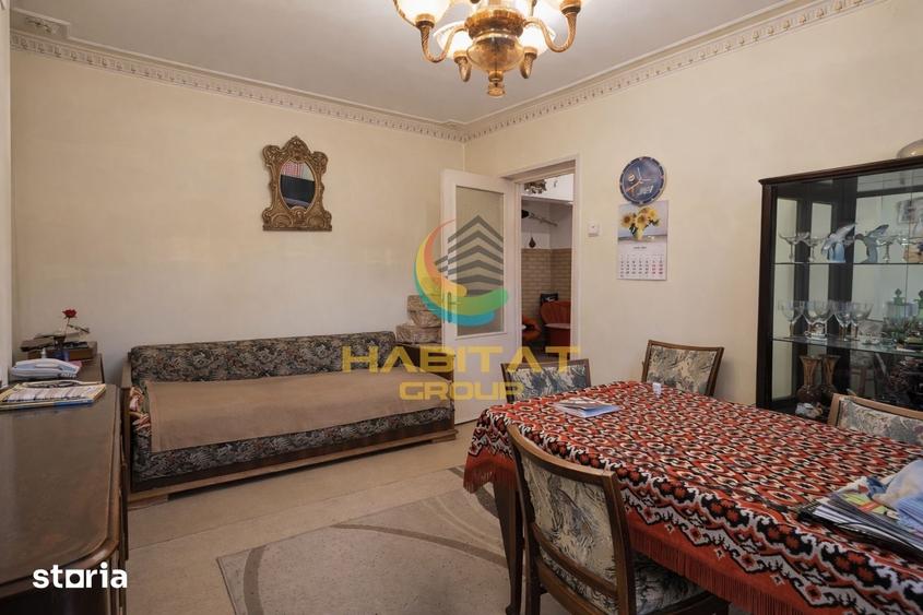Apartament cu 3 camere decomandat în Berceni