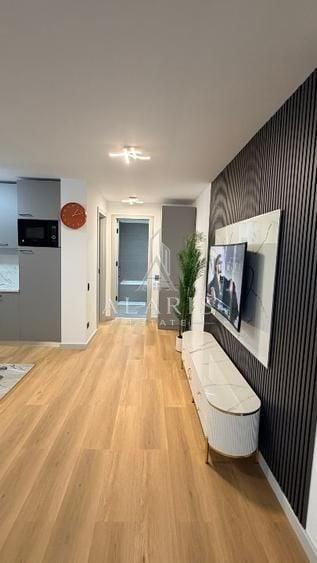 Apartament cu 2 camere decomandat, mobilat în Torontalului