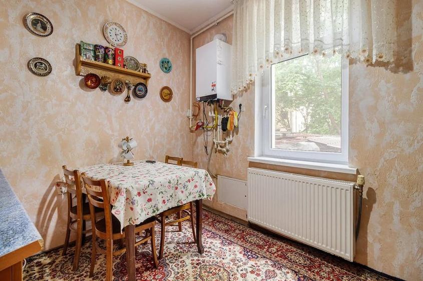 Apartament cu 3 camere decomandat în Unirii