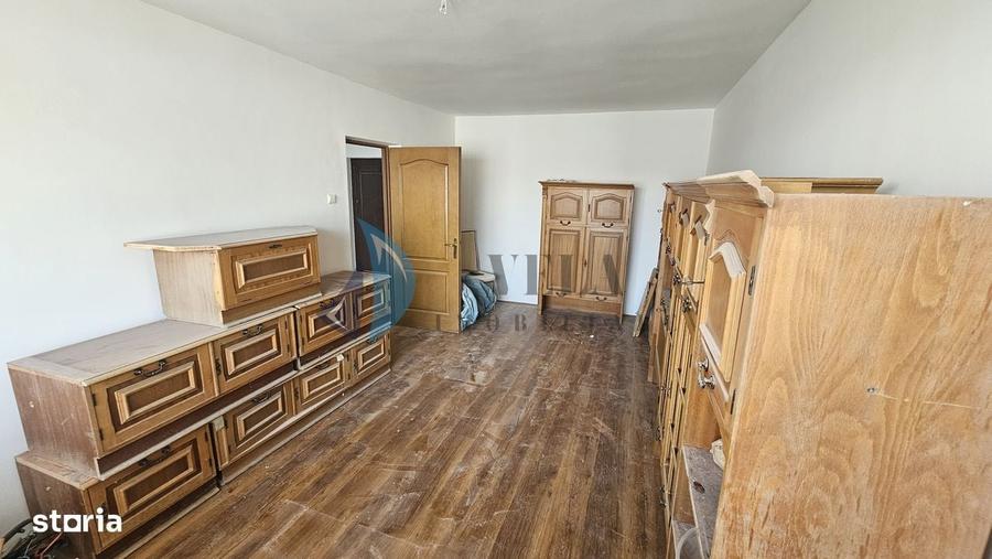 Apartament cu 3 camere decomandat în Tudor