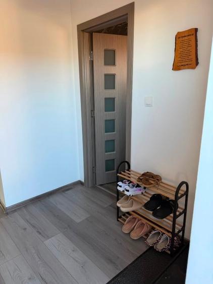 Casă individuală cu 4 camere cu Garaj în Tărlungeni