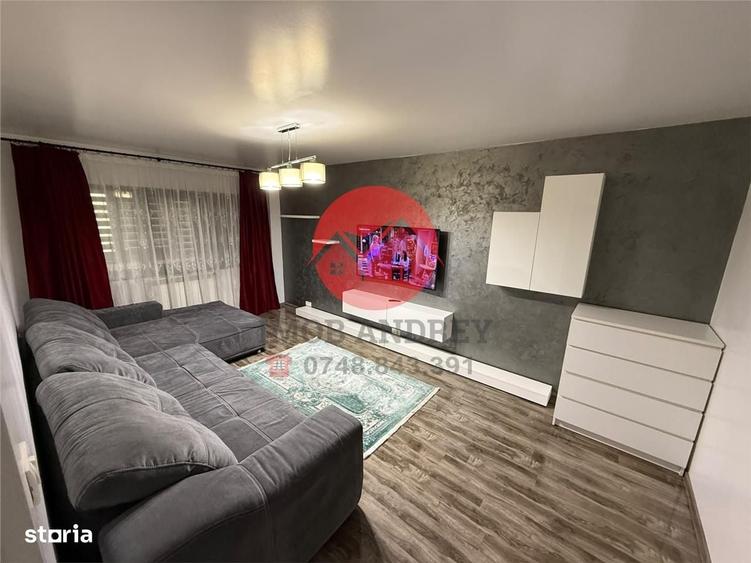 Apartament cu 3 camere decomandat în E3