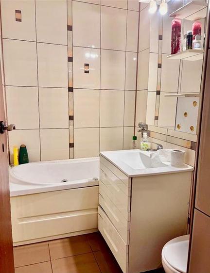 Apartament cu 2 camere semidecomandat în Dacia