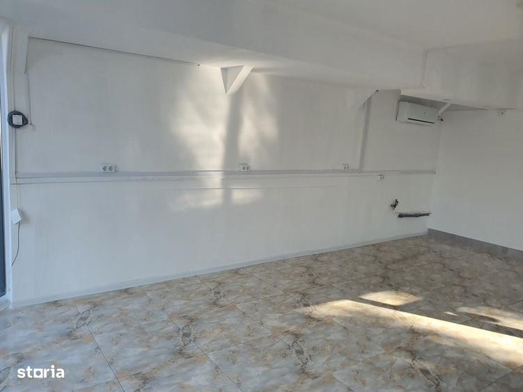 Spațiu comercial, de 46 mp, în Central